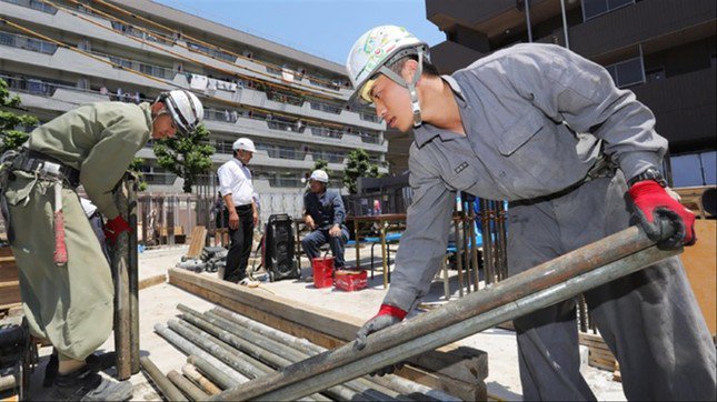 Lạm phát tăng cao, chi phí đắt đỏ, nhiều lao động Việt ở Nhật đã chọn cách về nước. Ảnh: VAMAS