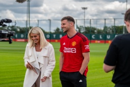 Bóng đá - Mount cần tránh "vết xe đổ" Hazard, mong Ten Hag cho đá vị trí này