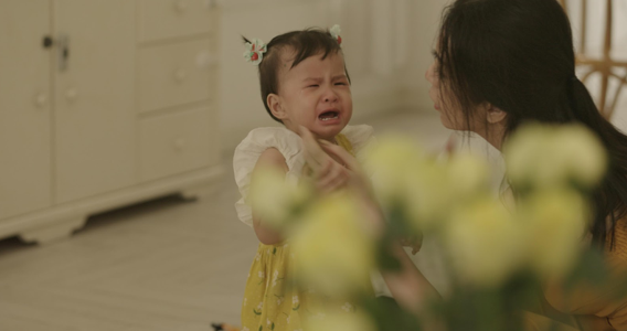 Một cảnh quay của bé Sol