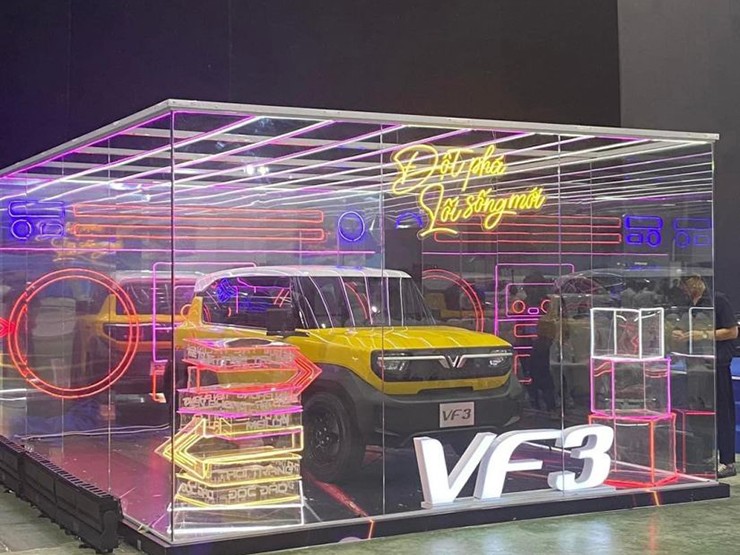 VinFast trưng bày loạt xe điện tại Hà Nội - 1