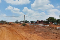 Tin tức trong ngày - Một huyện nợ cả trăm tỷ đồng tiền xây dựng cơ bản