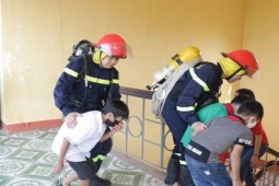 Tin tức trong ngày - Bộ Công an hướng dẫn người dân cách thoát nạn khi xảy ra cháy
