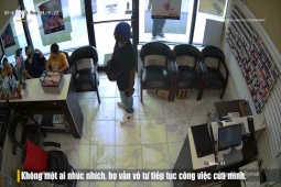 Phi thường - kỳ quặc - Cướp tiệm nail nhưng không ai quan tâm, tên cướp bất lực bỏ đi