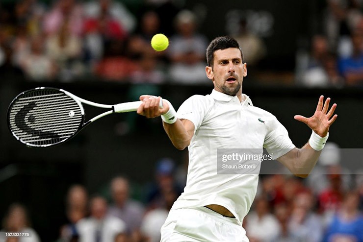 Djokovic khẳng định đẳng cấp trước&nbsp;Wawrinka