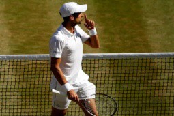 Djokovic phá kỷ lục của Sampras, mặc kệ khán giả la ó chỉ trích ở Wimbledon