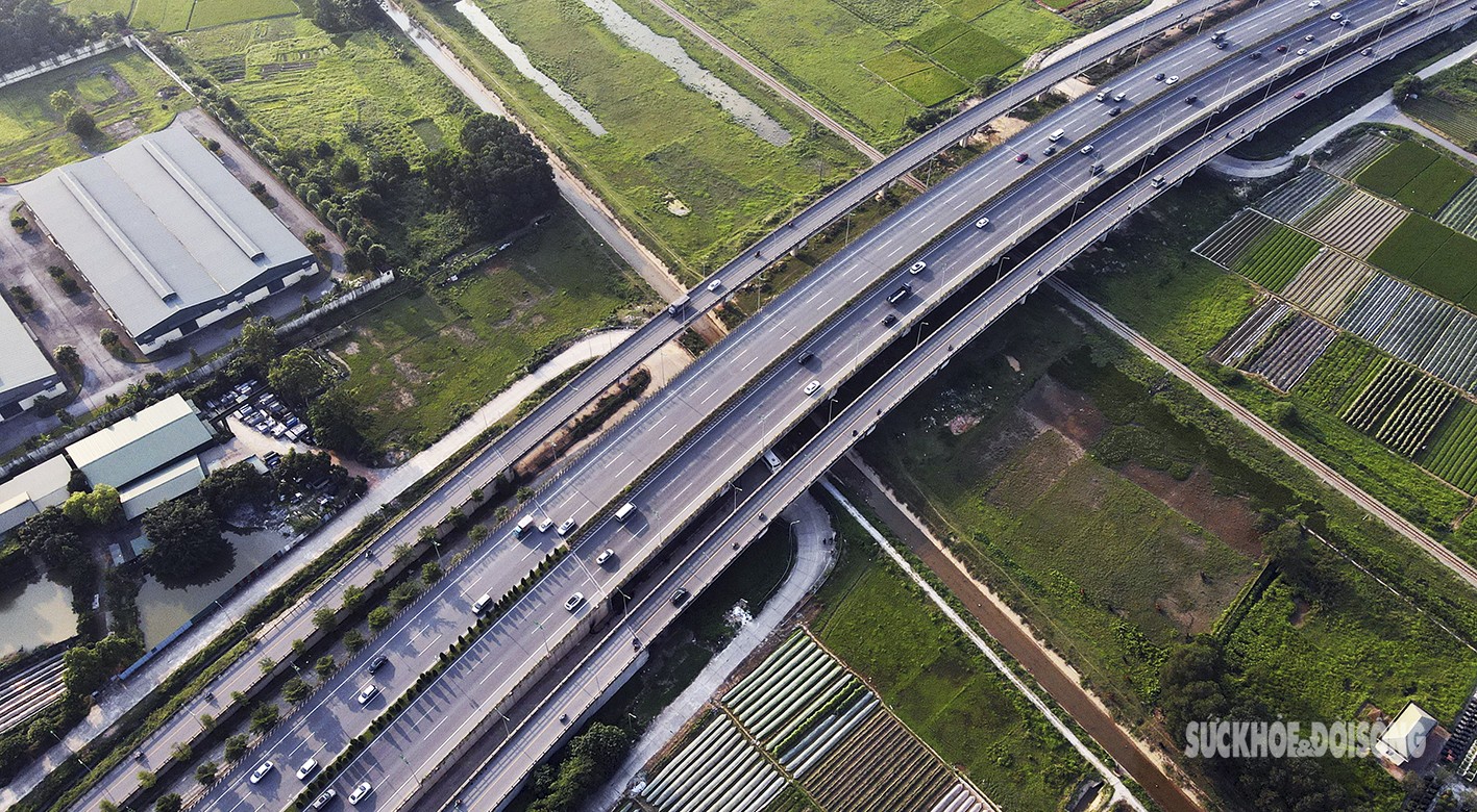 Chiêm ngưỡng từ trên cao con đường đẹp nhất Thủ đô mang tên Võ Nguyên Giáp - Ảnh 10.