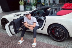 Pháp luật - Công an tạm giữ "trùm buôn" siêu xe Phan Công Khanh