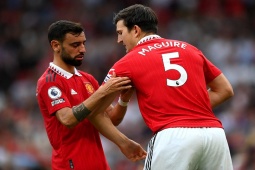 Bóng đá - Ten Hag chốt thời điểm tước băng đội trưởng của Maguire, trao cho Fernandes
