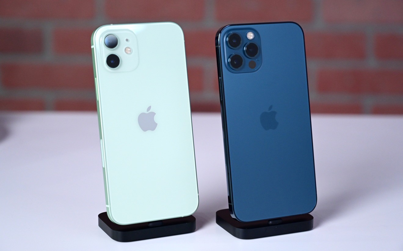 iPhone 12 và iPhone 12 Pro Pacific Blue.