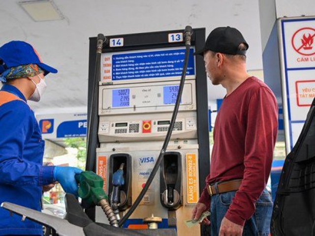 Thị trường - Tiêu dùng - Giá xăng sẽ tăng lên gần 23.500 đồng/lít trong quý 3