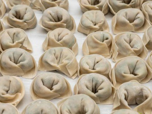 Phi thường - kỳ quặc - Trung Quốc điều tra nhà hàng tổ chức cho khách ‘thi ăn bánh bao’