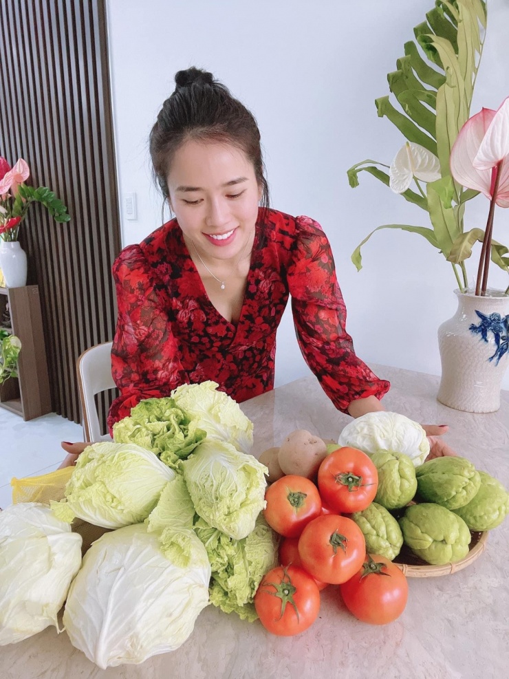 Căn phòng đặc biệt trong căn nhà của Á hậu vừa công khai hẹn hò chồng cũ Nhật Kim Anh - 11