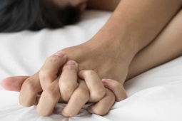 Sức khỏe đời sống - Nghĩ "quan hệ" bằng miệng sẽ an toàn, nhiều quý ông gặp trái đắng