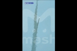 Thế giới - Tên lửa Ukraine khai hỏa hướng về phía cầu Crimea?