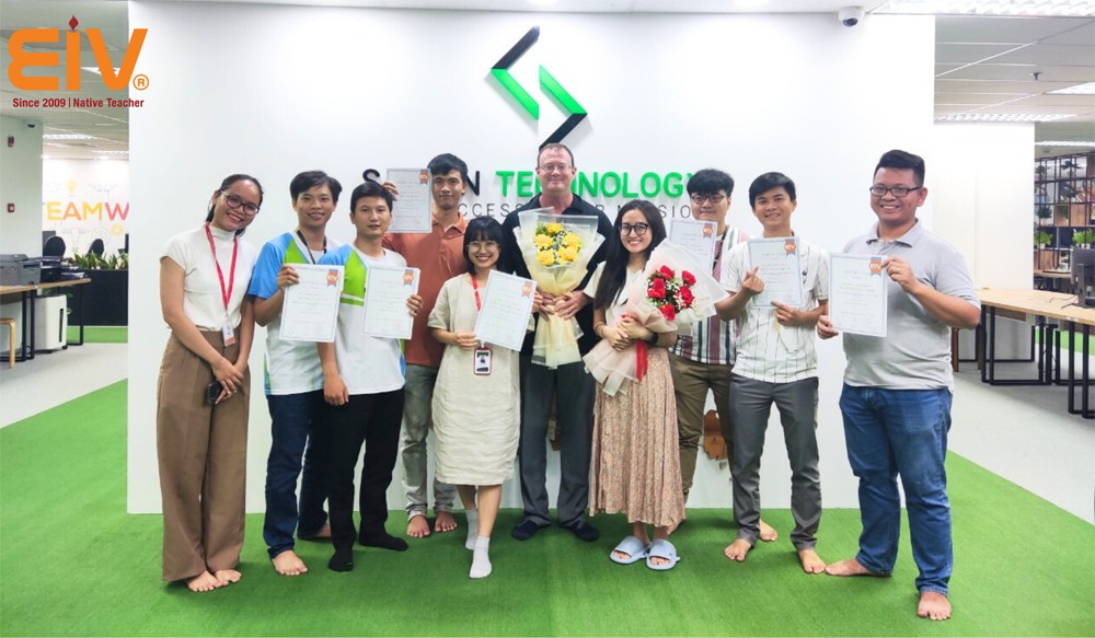 Tổng kết khóa học tiếng Anh cho doanh nghiệp của EIV
