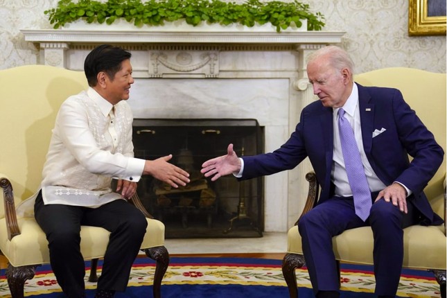 Tổng thống Philippines Ferdinand Marcos Jr trong cuộc gặp Tổng thống Mỹ Joe Biden tại Nhà Trắng hồi tháng 5. (Ảnh: AP)