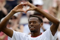 Thể thao - "Khổng lồ" 2m01 đặc biệt hơn cả trong 6 tay vợt lần đầu vào tứ kết Wimbledon 2023