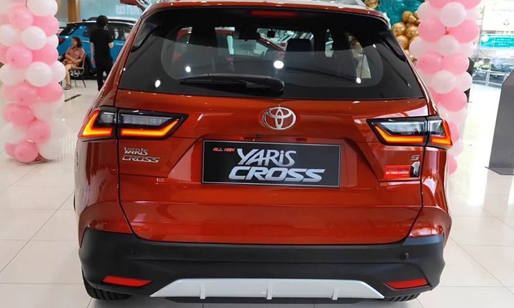 Toyota Yaris Cross 2023 có mặt tại đại lý, giá bán cao, bị cắt trang bị - 7