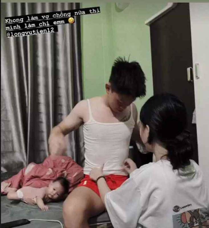 “Camera giấu kín” bóc trần hình ảnh “khó nói” của cầu thủ Việt và vợ hot girl - 2
