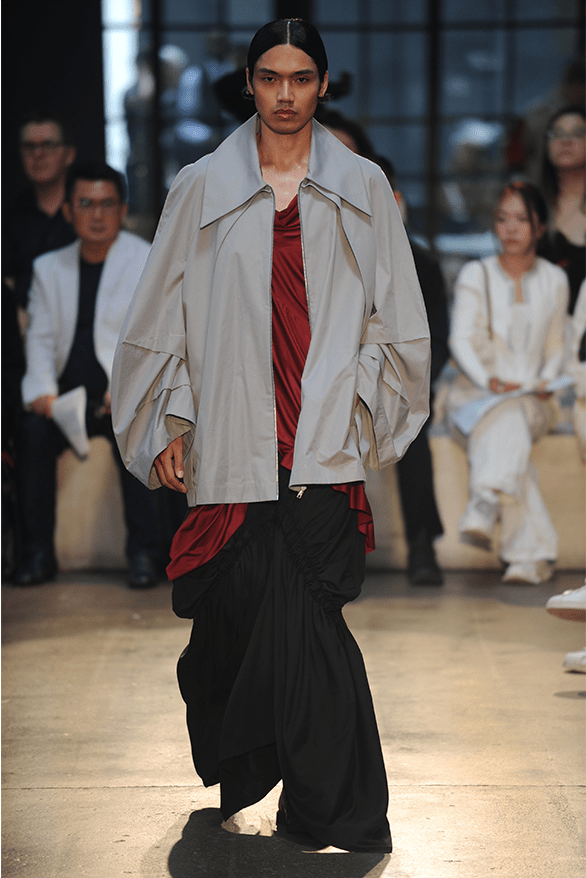 Vẻ đẹp ấn tượng từ show diễn của Đại học Thời trang London - 5