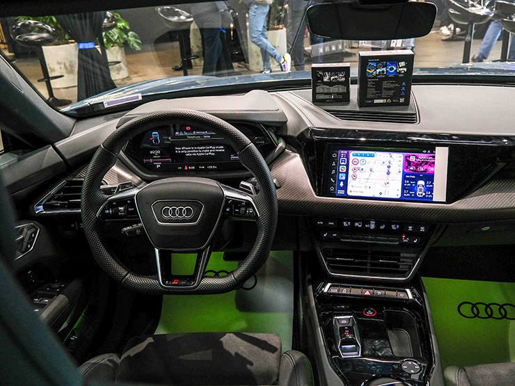 Lần đầu tiên Audi kết hợp cùng hãng công nghệ Vietmap tại Việt Nam - 1