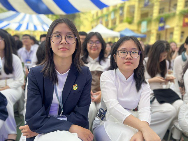 Hà Nội đề xuất tăng sĩ số học sinh mỗi lớp, có khả thi? - 1
