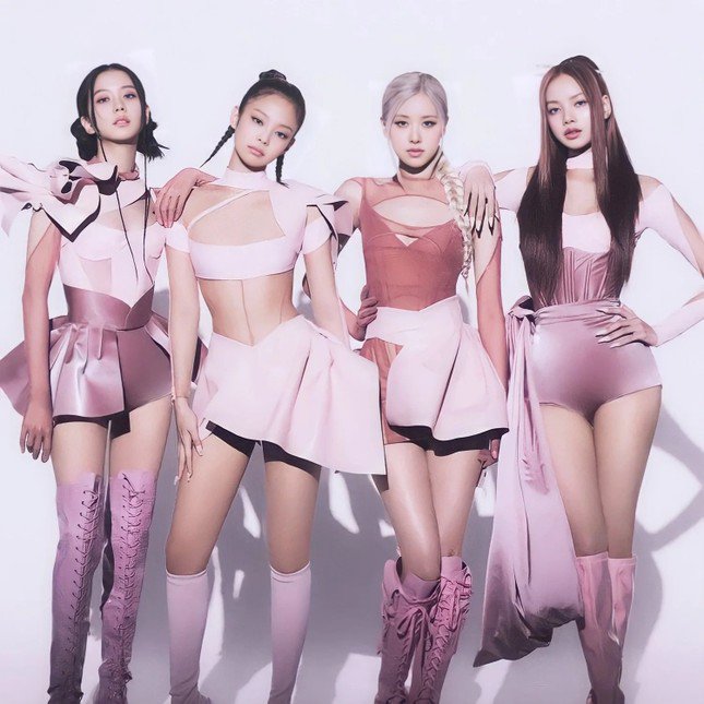 BlackPink lập kỷ lục bán vé, cư dân mạng không đồng tình - 2