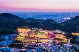 Ẩm thực - Nhà hàng lẩu lớn nhất thế giới: đón 5.800 khách mỗi lượt, không đặt trước sẽ phải đi về