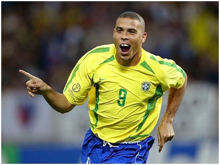 Ronaldo là hiện tượng hiếm có của làng bóng đá.