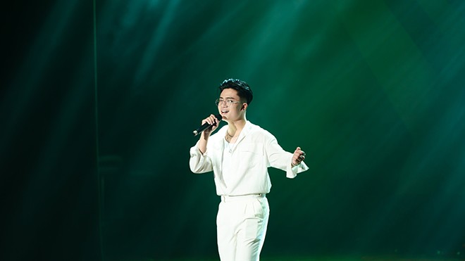 Khi banker xanh lá VPBank hóa thân thành nghệ sĩ: “Đẹp cả hình cả tiếng” - 2