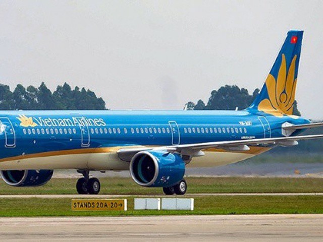 Vietnam Airlines rao bán 3 máy bay A321