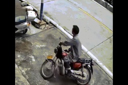 Clip hài hước - Những con người thích chơi hệ... "làm màu"