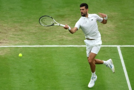 Video tennis Djokovic - Sinner: Chóng vánh 3 set, tie-break quyết định (Bán kết Wimbledon)