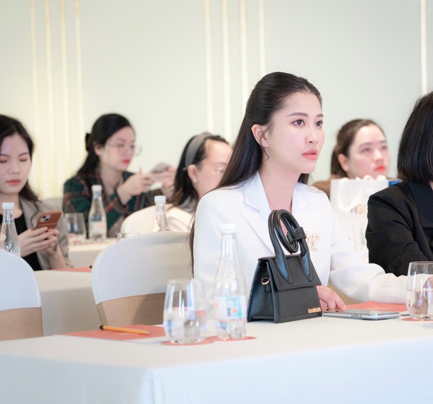 Khổng Hạnh Nguyên: Người phụ nữ độc lập, dám nghĩ dám làm - 5