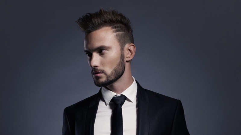 Sành điệu với những kiểu tóc mùa hè bóng mượt cho nam giới - 2