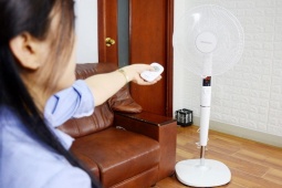 Thời trang Hi-tech - Những điều cần làm khi sử dụng quạt điện
