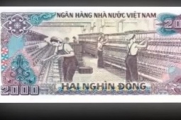 Kinh doanh - 3 nữ công nhân được in ở mặt sau tờ tiền 2000 đồng của nước ta là ai?