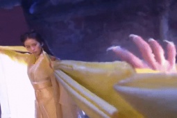 Phim - Mỹ nữ hoàn hảo nhất “Ỷ Thiên Đồ Long ký”: Nhan sắc "ăn đứt" Triệu Mẫn, võ công mạnh hơn cả Chu Chỉ Nhược