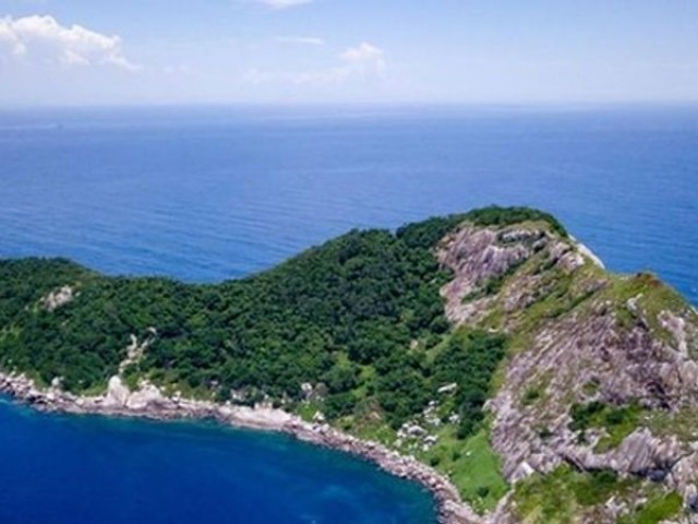 Có gì ở nơi được mệnh danh là hòn đảo nguy hiểm bậc nhất thế giới?
