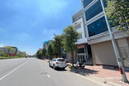 Kinh doanh - Nóng tuần qua: “Bạc mặt” trả lãi ngân hàng vì chôn vốn cả chục tỷ đồng vào BĐS, nhà đầu tư vẫn quyết ôm hàng