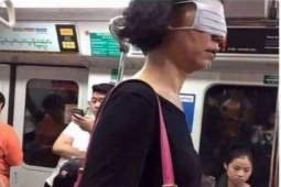 Tranh vui - Khi bạn “vấp phải” những người vô tri