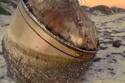 Thế giới - Vật thể lạ bí ẩn dạt vào bờ, cơ quan ở Úc liên hệ với đối tác toàn cầu để tìm hiểu