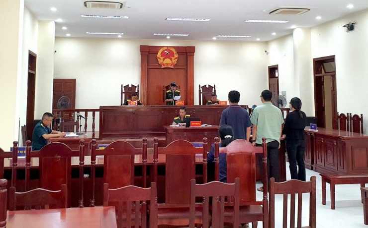 Hoãn xử cựu thiếu tá tông chết nữ sinh ở Ninh Thuận vì... vắng thẩm phán - 1