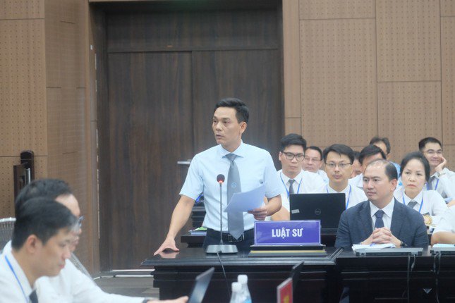 Cựu Phó Chủ tịch UBND TP Hà Nội: 'Chúng ta vì tiền mà phạm tội, hãy thẳng thắn nhận sai' - 1