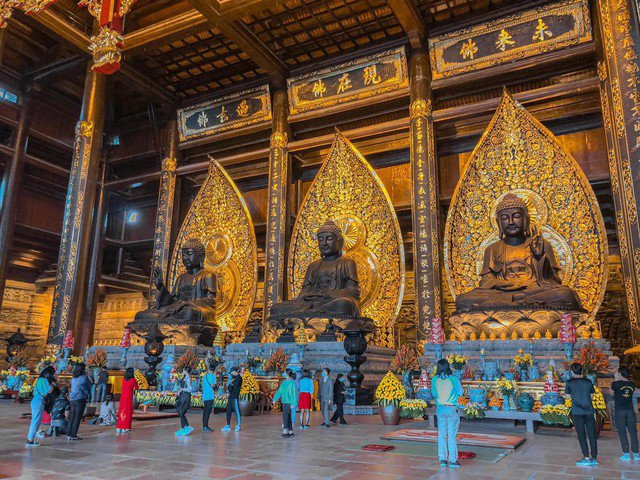 Ghé thăm vẻ đẹp cổ kính tại ngôi chùa lớn nhất thế giới ở Việt Nam - 4