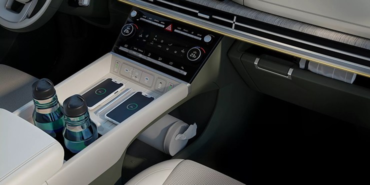 Hyundai SantaFe thế hệ mới lộ diện, đi theo phong trao xe SUV góc cạnh