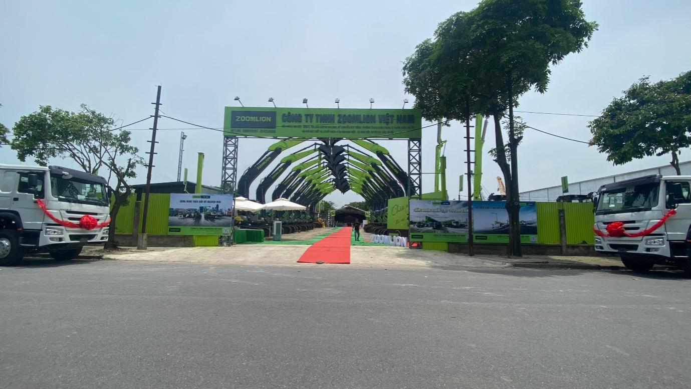 Trung tâm thiết bị và dịch vụ Zoomlion Việt Nam.