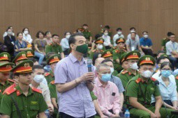 Clip: Cựu thứ trưởng Tô Anh Dũng khóc nghẹn tại phiên tòa ”Chuyến bay giải cứu”