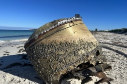 Thế giới - Giải mã nguồn gốc vật thể kim loại bí ẩn dạt vào bờ biển Úc