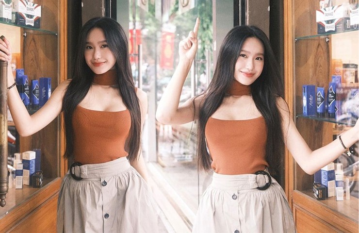 Ở ngoài đời, Doãn Hải My chuộng gu thời trang nữ tính, nhẹ nhàng mà không kém phần điệu đà.
